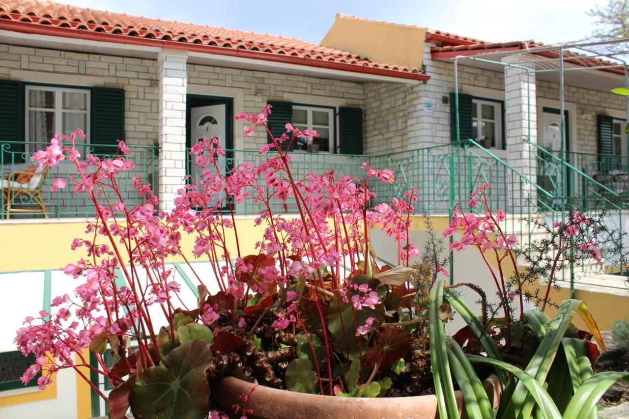 Paxos Rock Apartments Gaios Eksteriør bilde