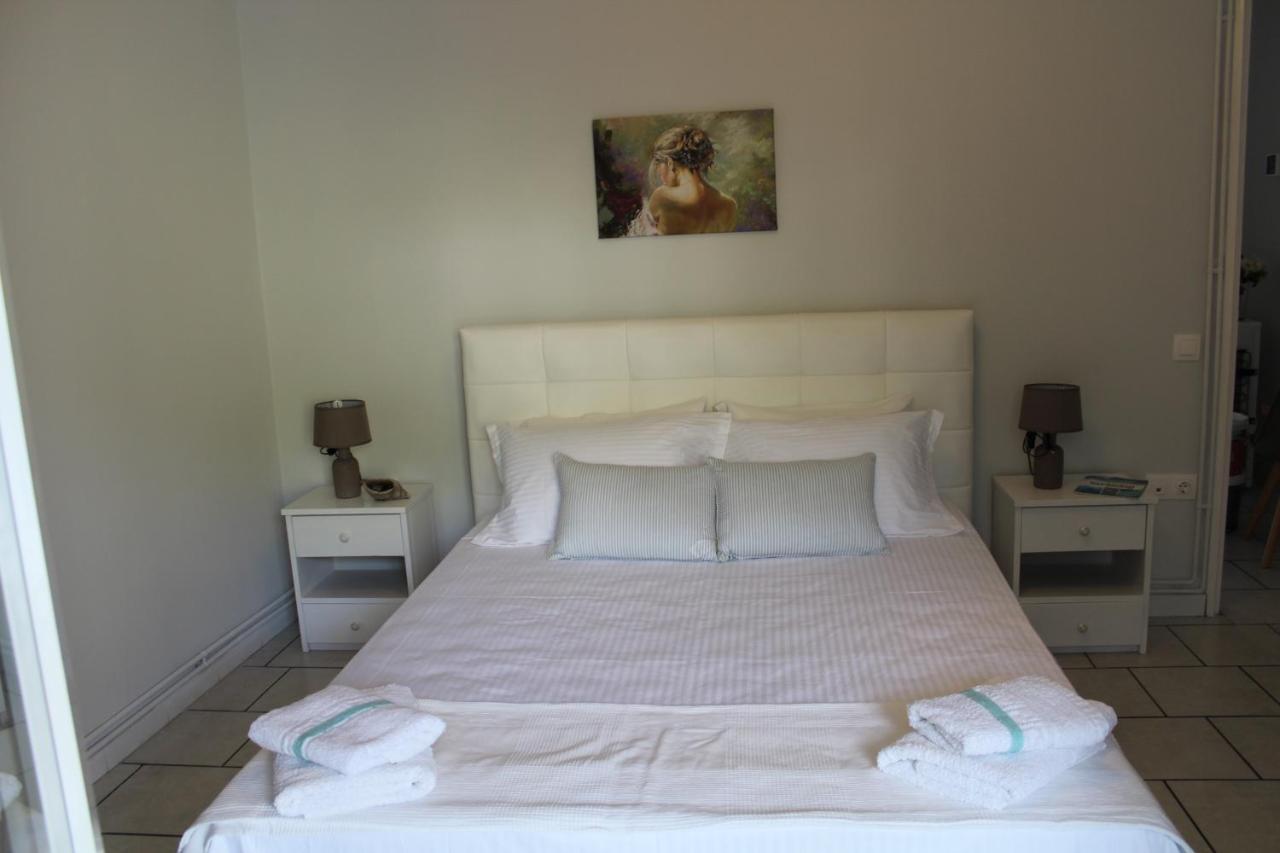 Paxos Rock Apartments Gaios Eksteriør bilde